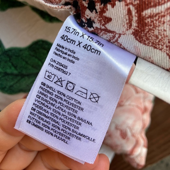 H&M Floral Cotton Chair Pads / Floor Cushion. 1 PCS - Picture 7 of 8